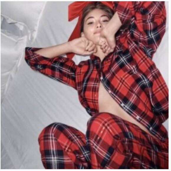 Victoria's Secret Thermal Pajama Set NWT New in Factory Package Nwt - Picture 1 of 16